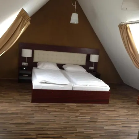 Szálloda Hamburg 3*