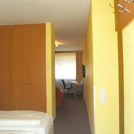 Hamburg 3* נירנברג