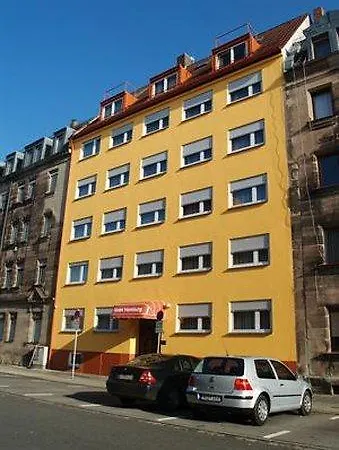 Hamburg 3* Norimberk